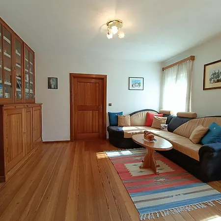Gosthof Kastelruth Apartment Exterior photo